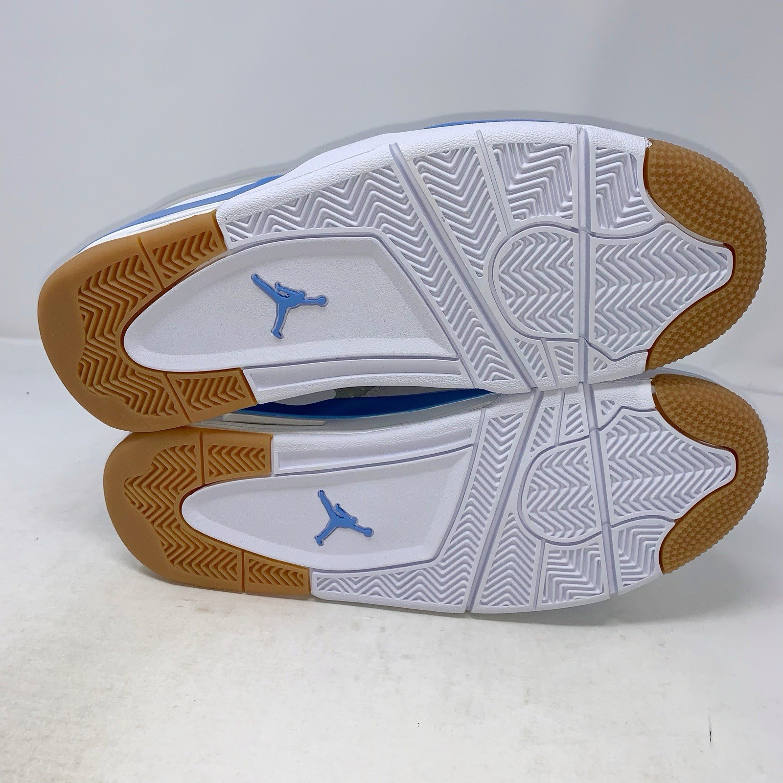 Air Jordan 4 RM ‘UNC Blue’ White Sneakers, Size 10 BNIB FQ7939-104