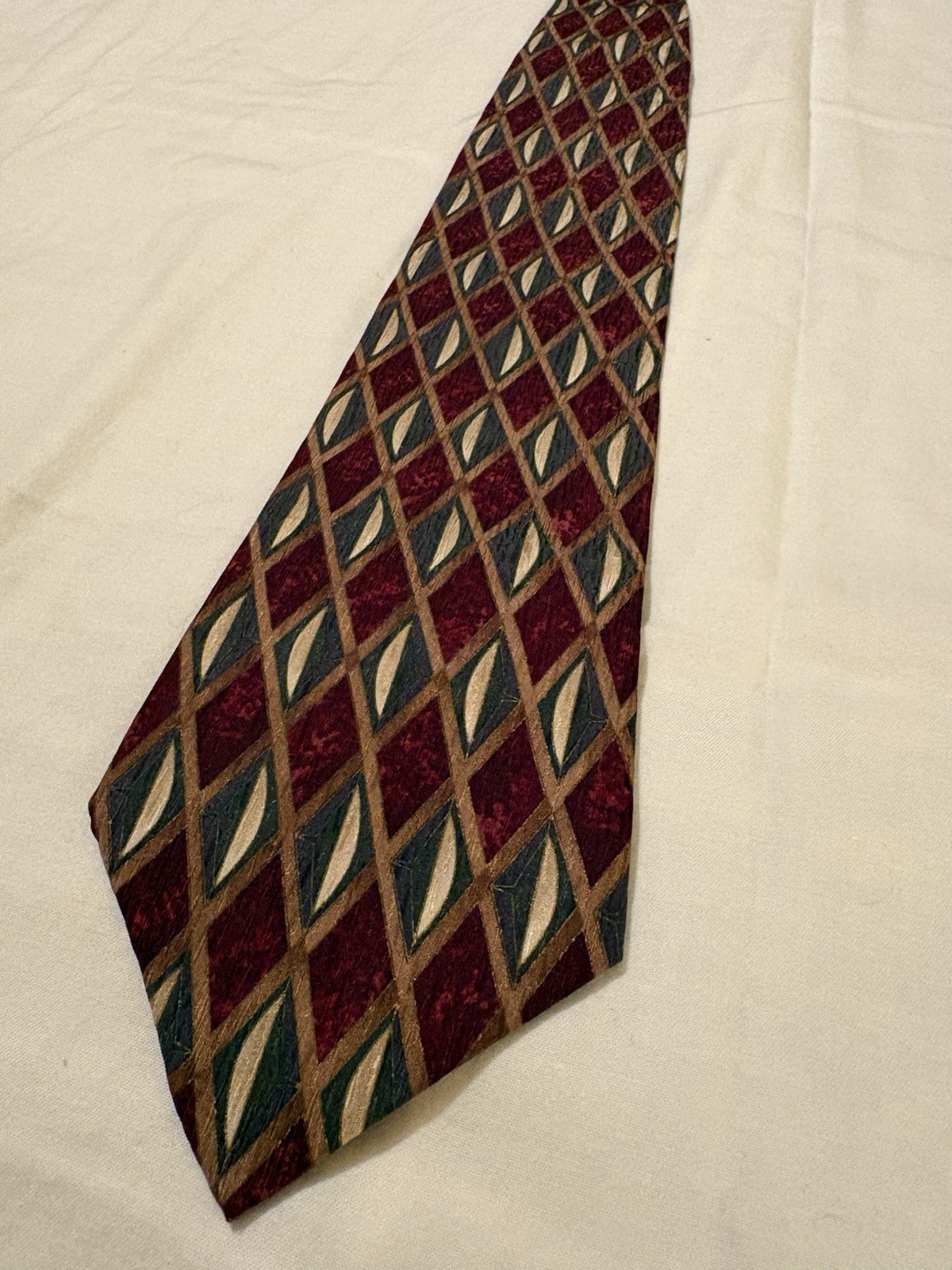 Cocktail Collection Men’s Silk Tie Burgundy Blue Tan Geometric Pointed Classic
