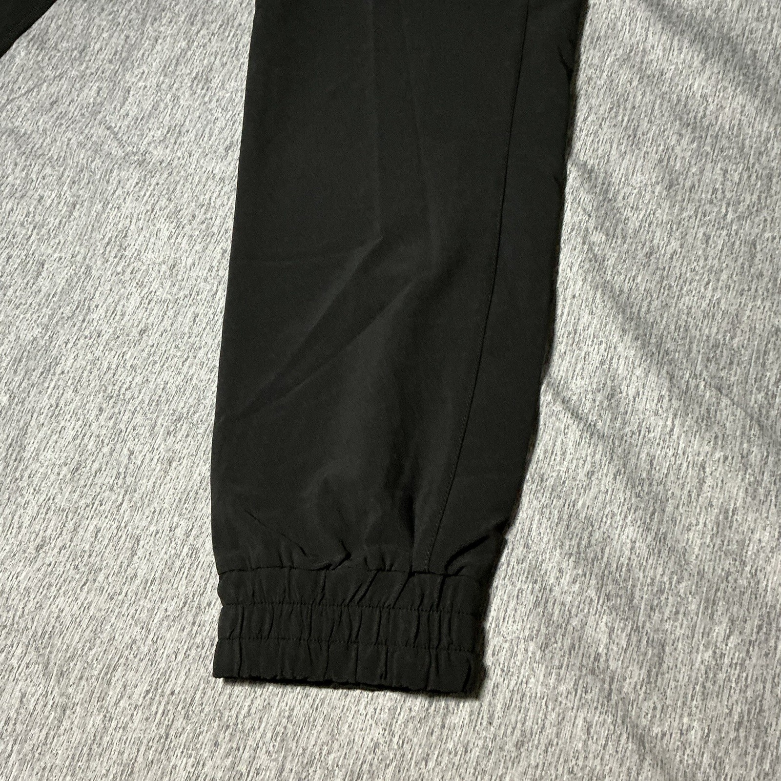 NWT 32 Degrees Women’s Tech Cargo Jogger Black Sweatpants Size S
