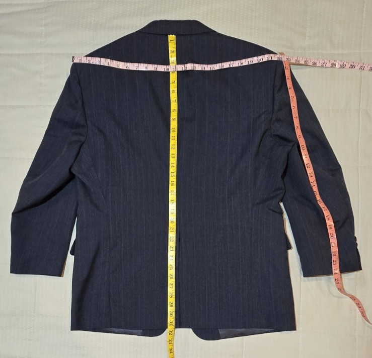 LaCrosse Larsón Florine Mens 48R 42×29+ 2 Pc Charcoal Pinstripe Suit USA Vintage