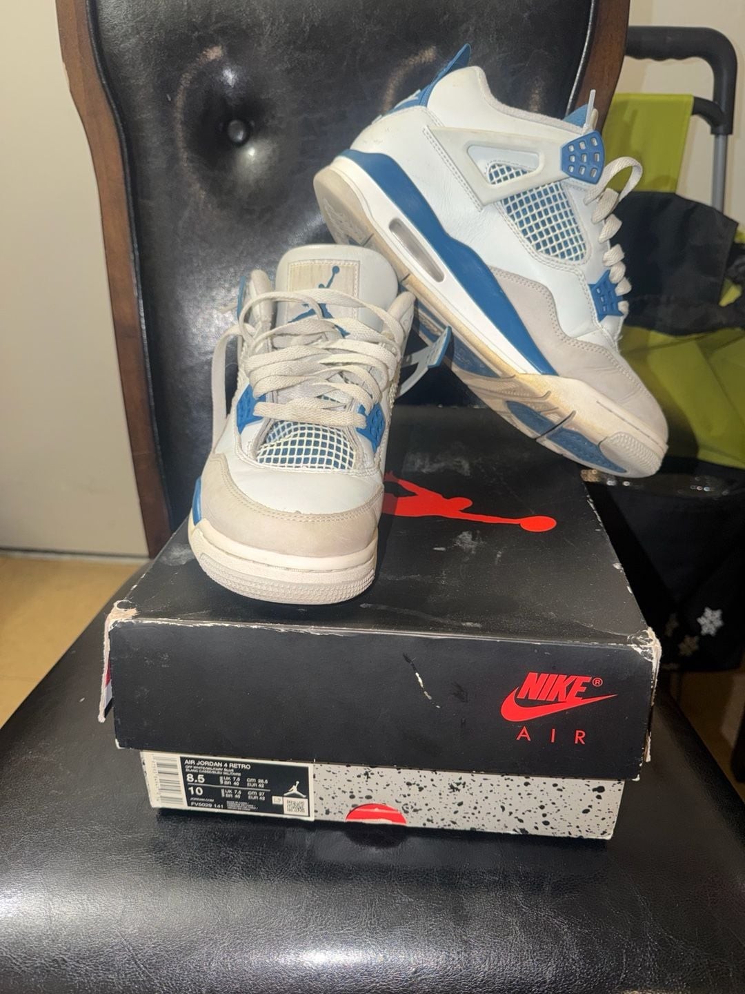 Nike Air Jordan 4 Retro Military Blue Size 8.5 BEATERS! FIRST OFFER TAKES