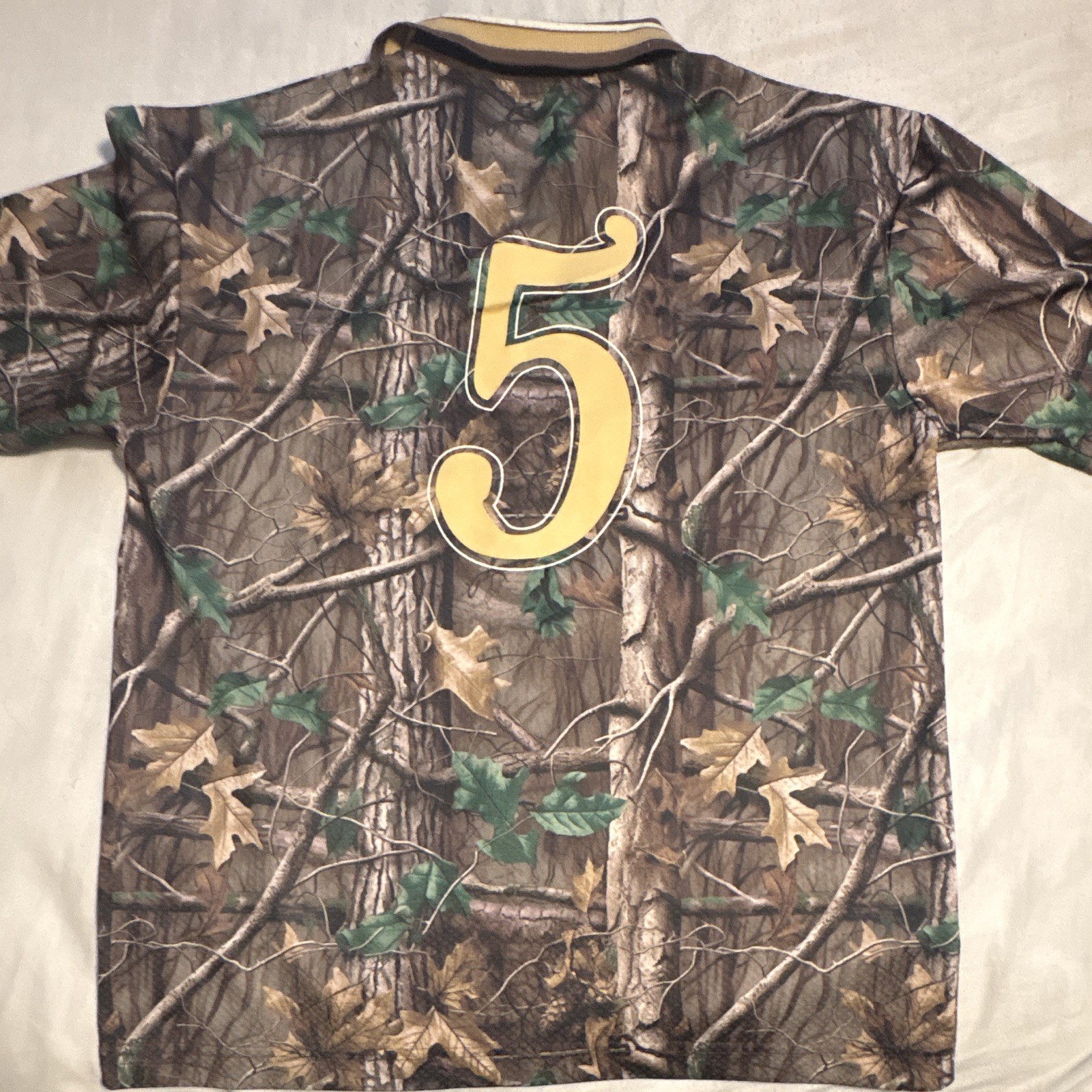 Saints Social Club Men’s Medium Camo Mesh V-Neck Short Sleeve Jersey Logo