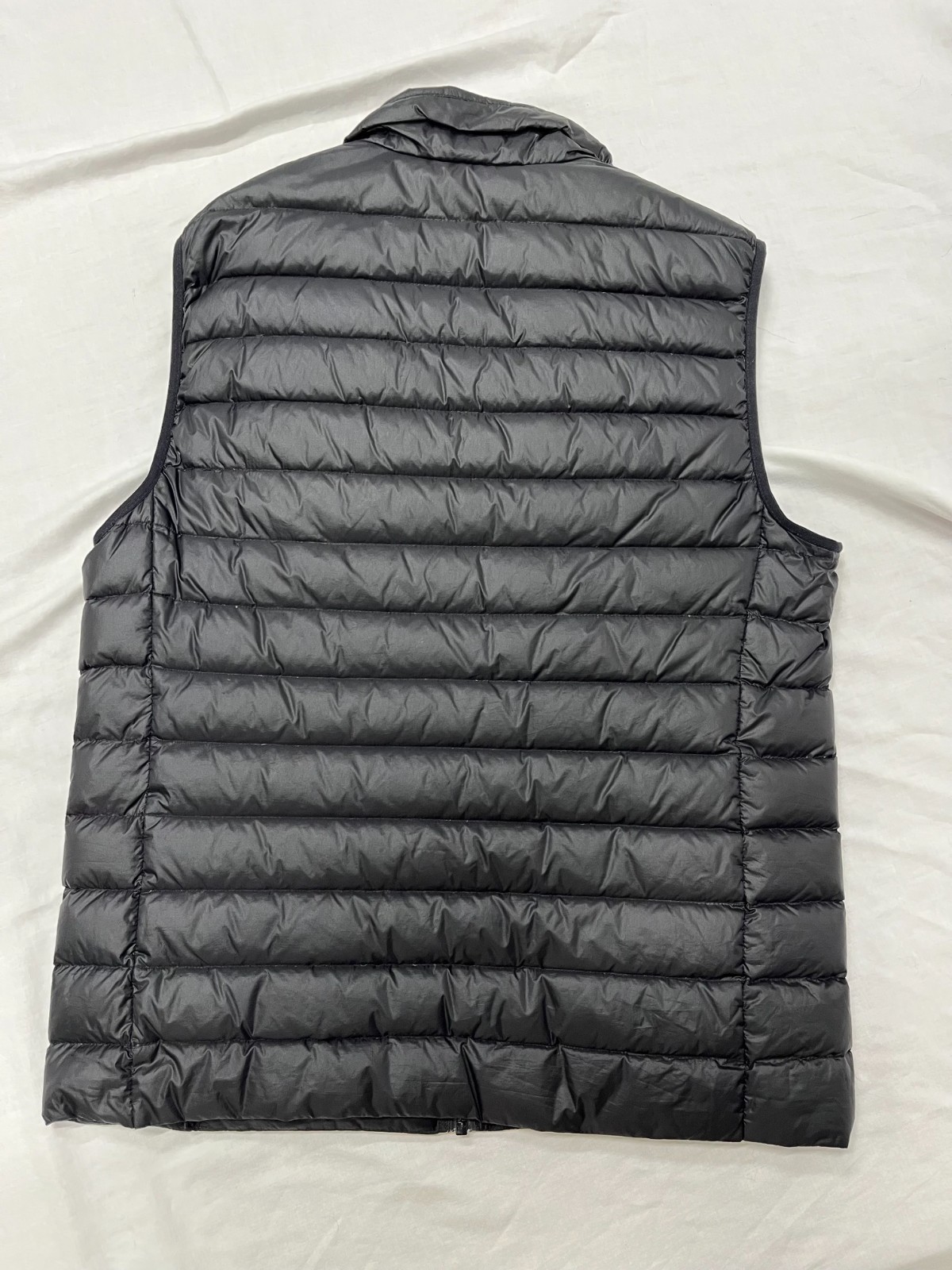 American Eagle Outfitters Vest Mens Medium Black
