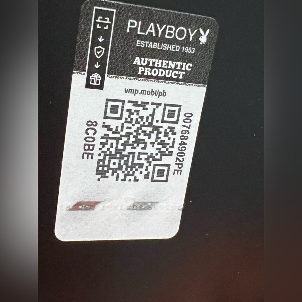 PLAYBOY men’s graphic print shirt orange Tee Black Logo size medium