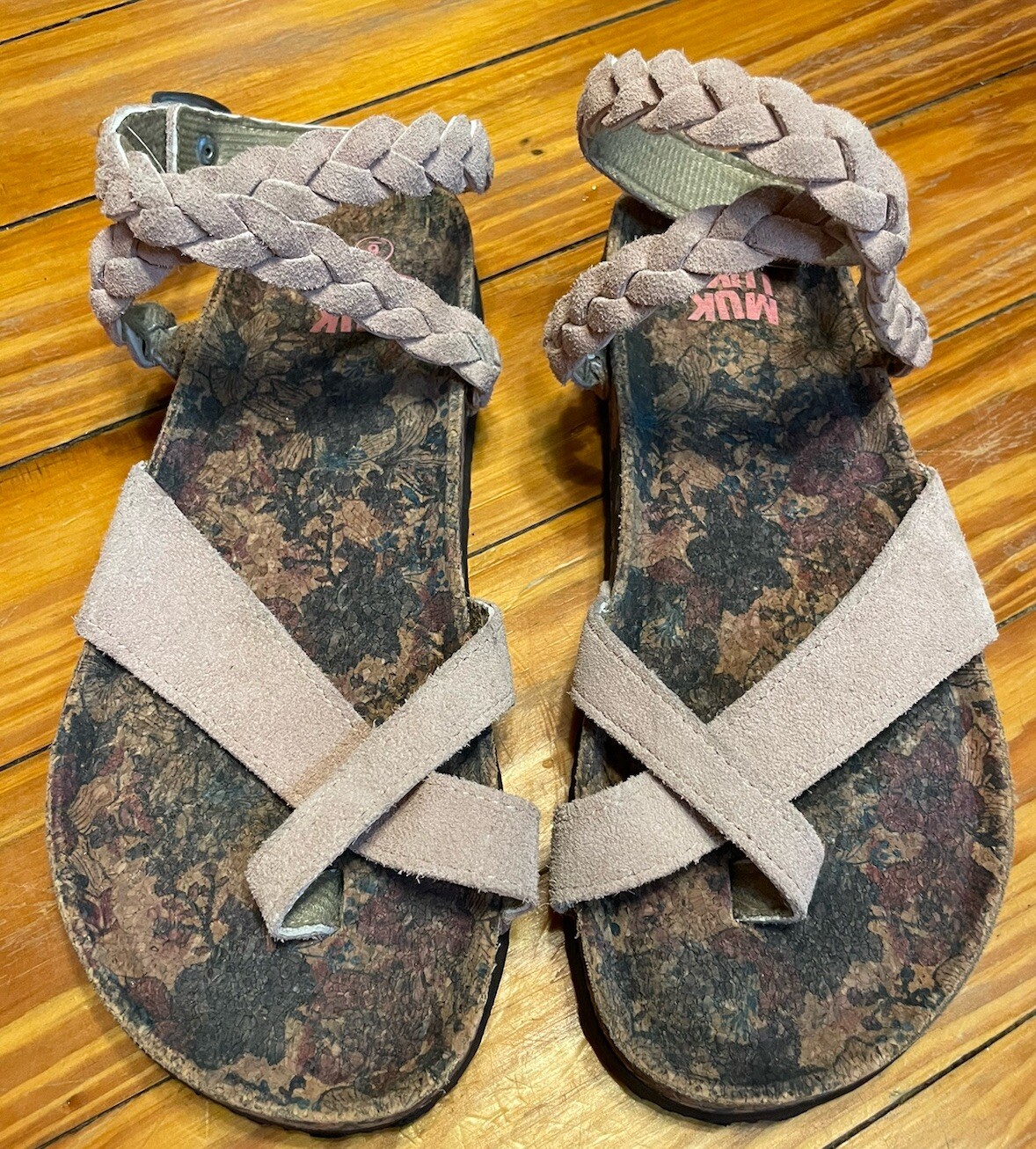 Muk Luks Light Pink Gladiator Sandals Size 6-EUC