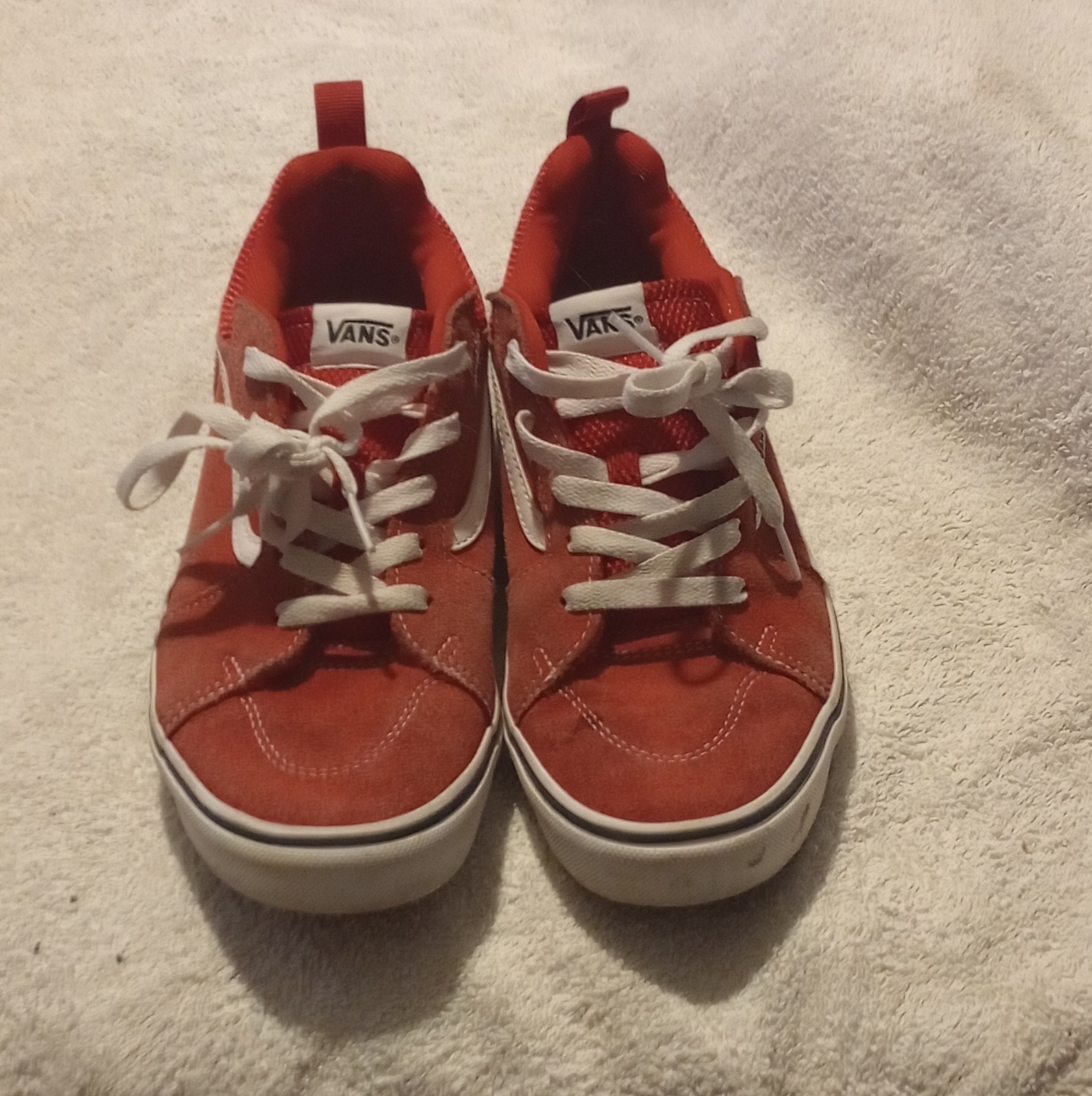 VANS Red White Unisex Kids Sneakers US 7 UK 6 EU 39 Suede Canvas Low Top
