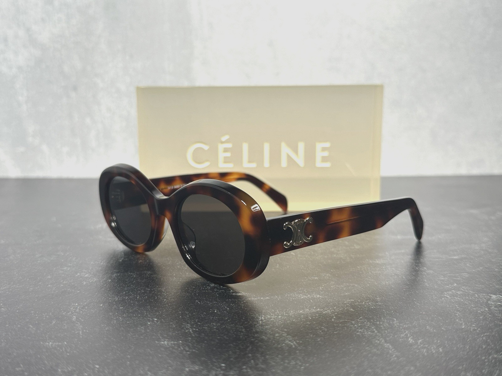 CELINE CL40194U TRIOMPHE OVAL SUNGLASSES BLONDE HAVANA 53A CL 40194! SHIPS TODAY
