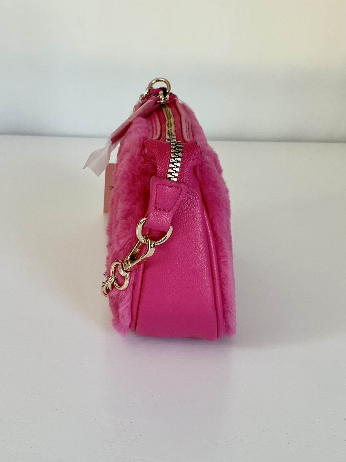 Juicy Couture Hot Pink Flash Faux Fur Get Cozy Mini Wristlet Purse Y2K style NWT