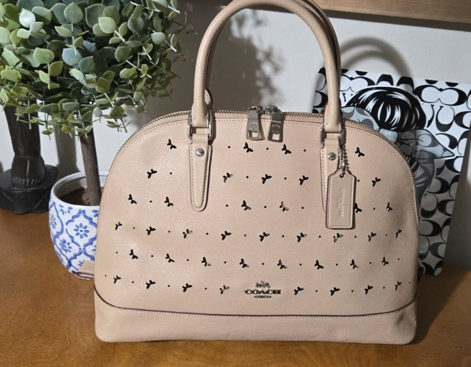 Coach Authentic Sierra Butterfly Satchel Excellent Beechwood USA