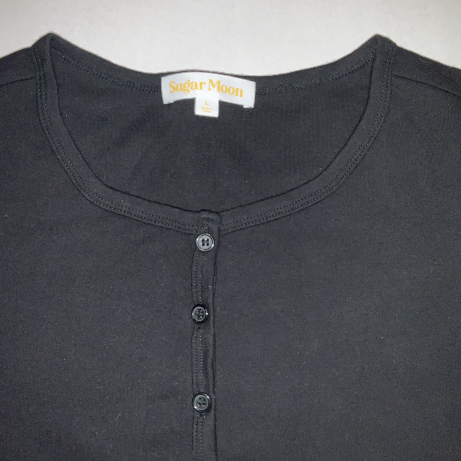 Sugar Moon New juniors L button up T-shirt, long sleeve, 98% Cotton, 18” Length