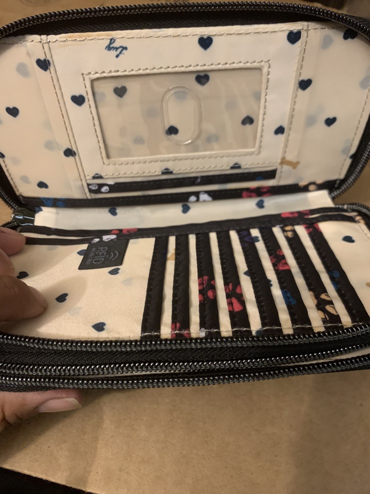 Lug 7 Piece Travel Set Paws accessories