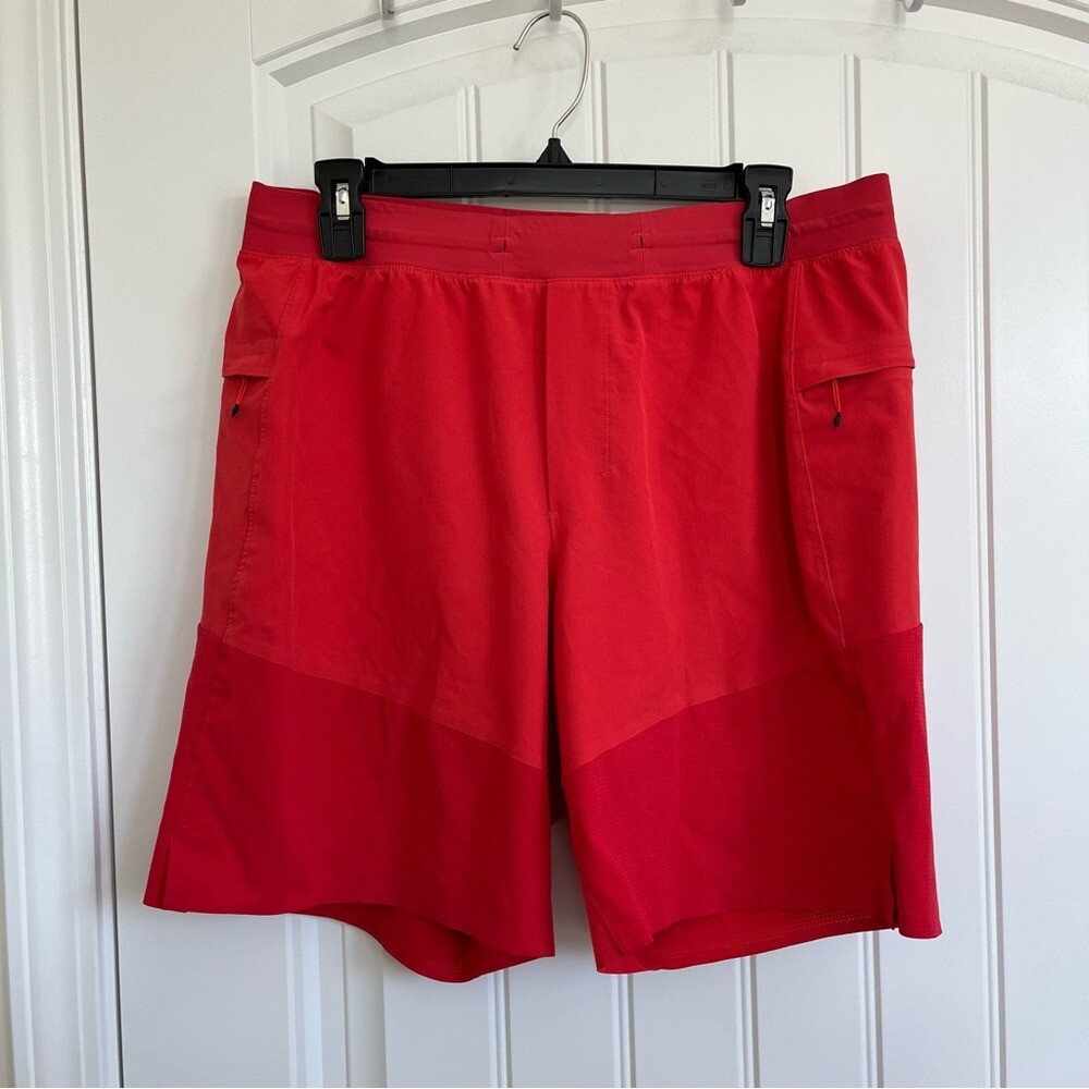 Lululemon Men’s Train To Beach Shorts Red Large Lined active workout