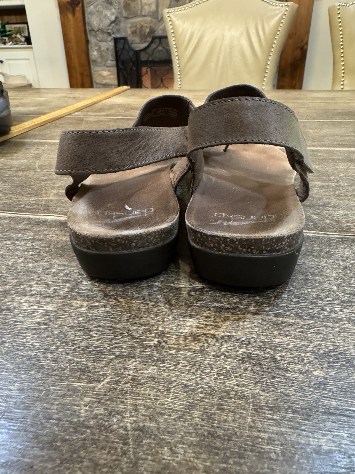 Dansko Reece Toe Loop Sandals Brown Slingback Leather Size 39 US 8.5-9