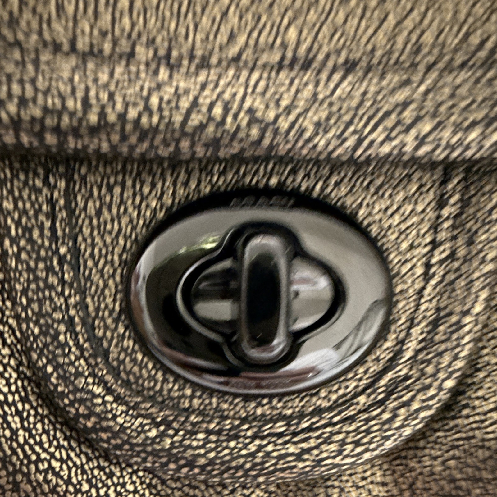 Coach Metallic Gold Shoulder Bag Turn Lock Horse & Carriage Black Hardware