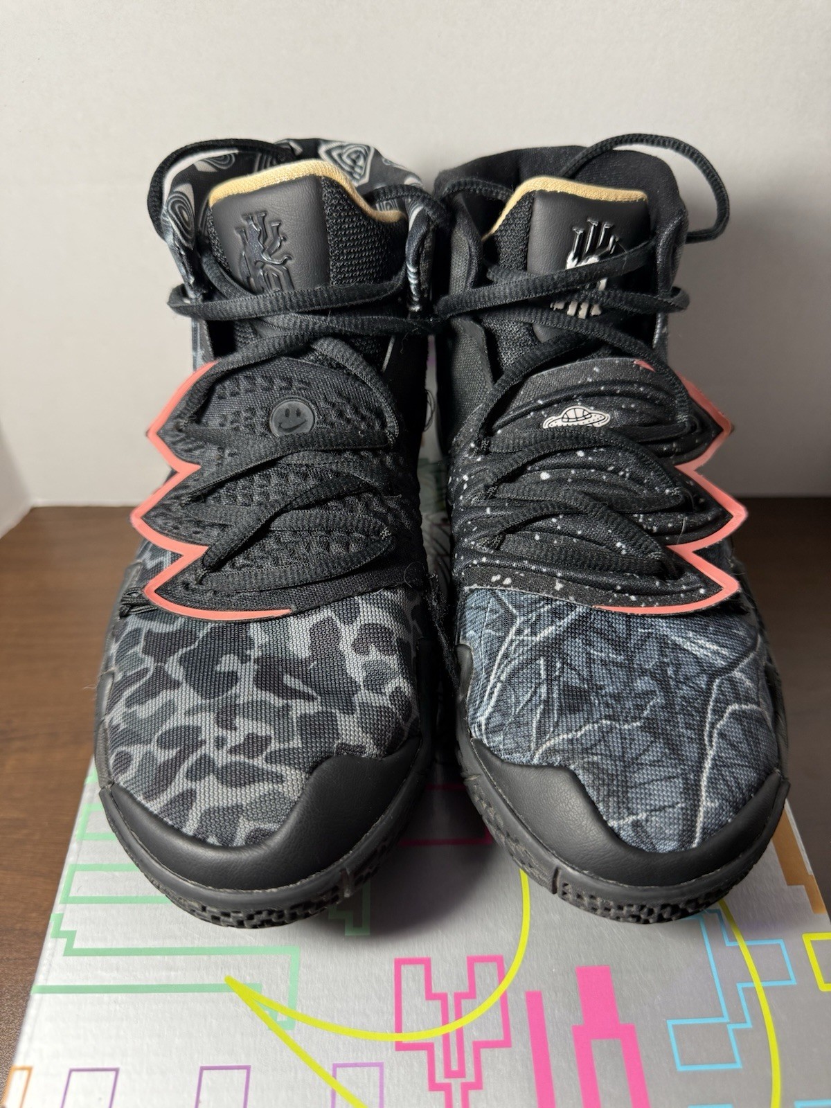 Size 5.5 – Nike Kybrid S2 What The