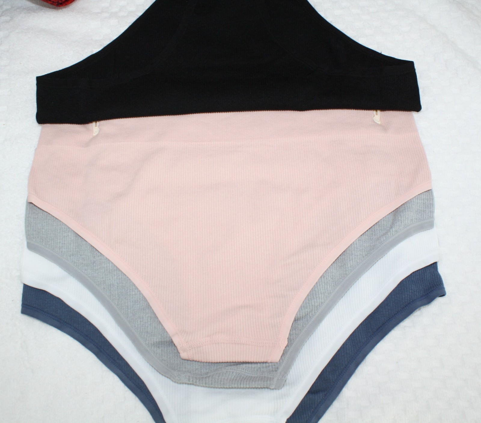 NWT set of 5 PEANUTS SNOOPY seamless ribbed panties BLUE WHITE BLACK GRAY embro