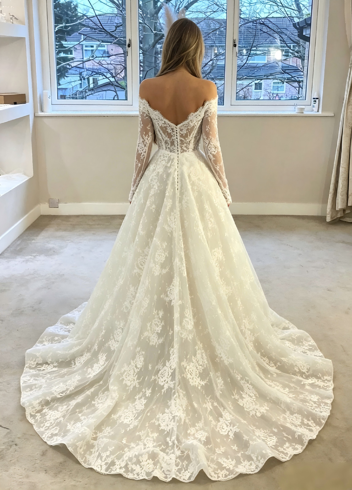 Long Sleeve A Line Wedding Dresses Sheer Floral Bodice Bridal Gown Chapel Train