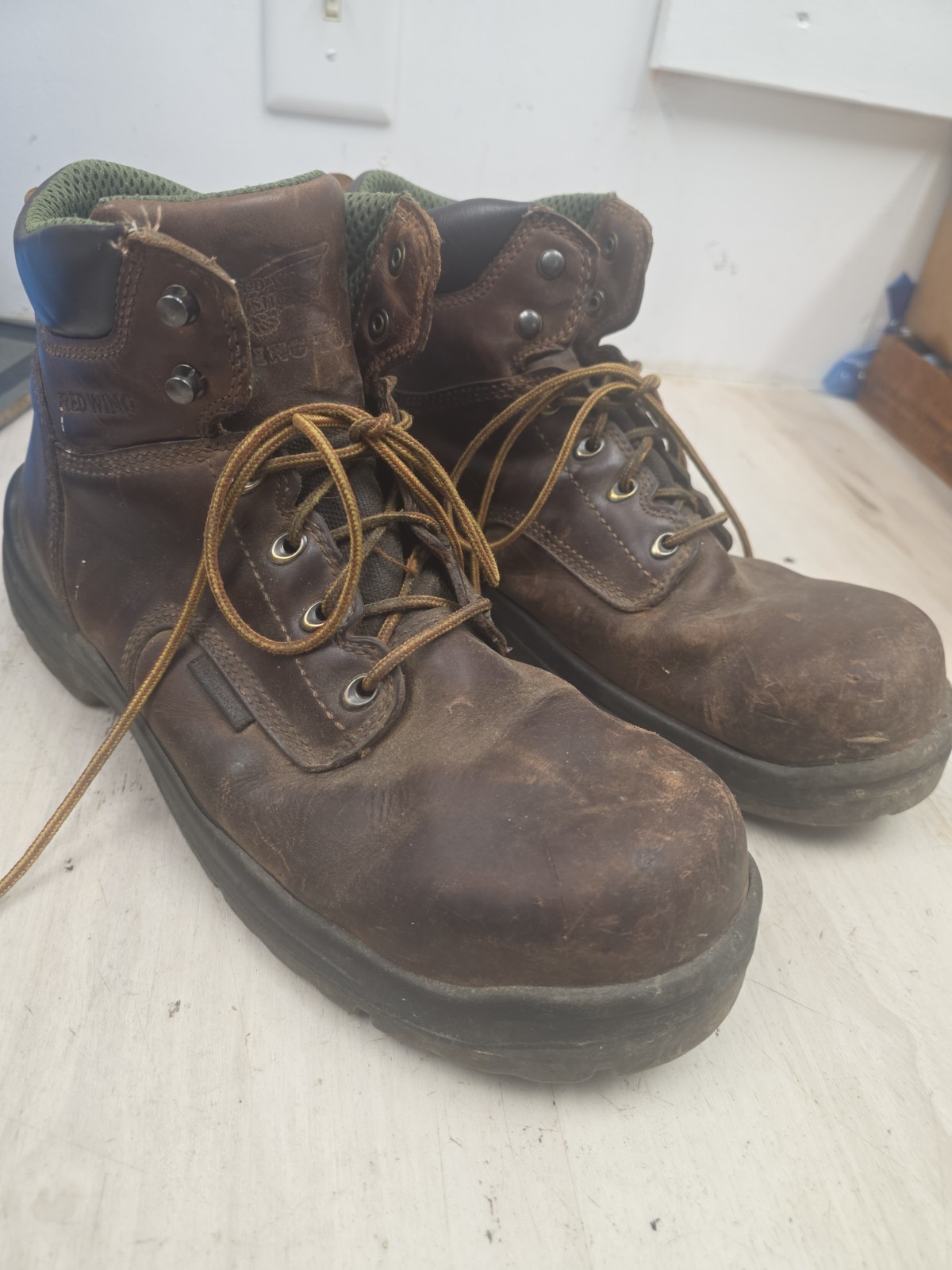 Red Wing Mens ASTM F 2413-05 M/1/75/C/75 Steel Toe Boot Size 13 Mens USED