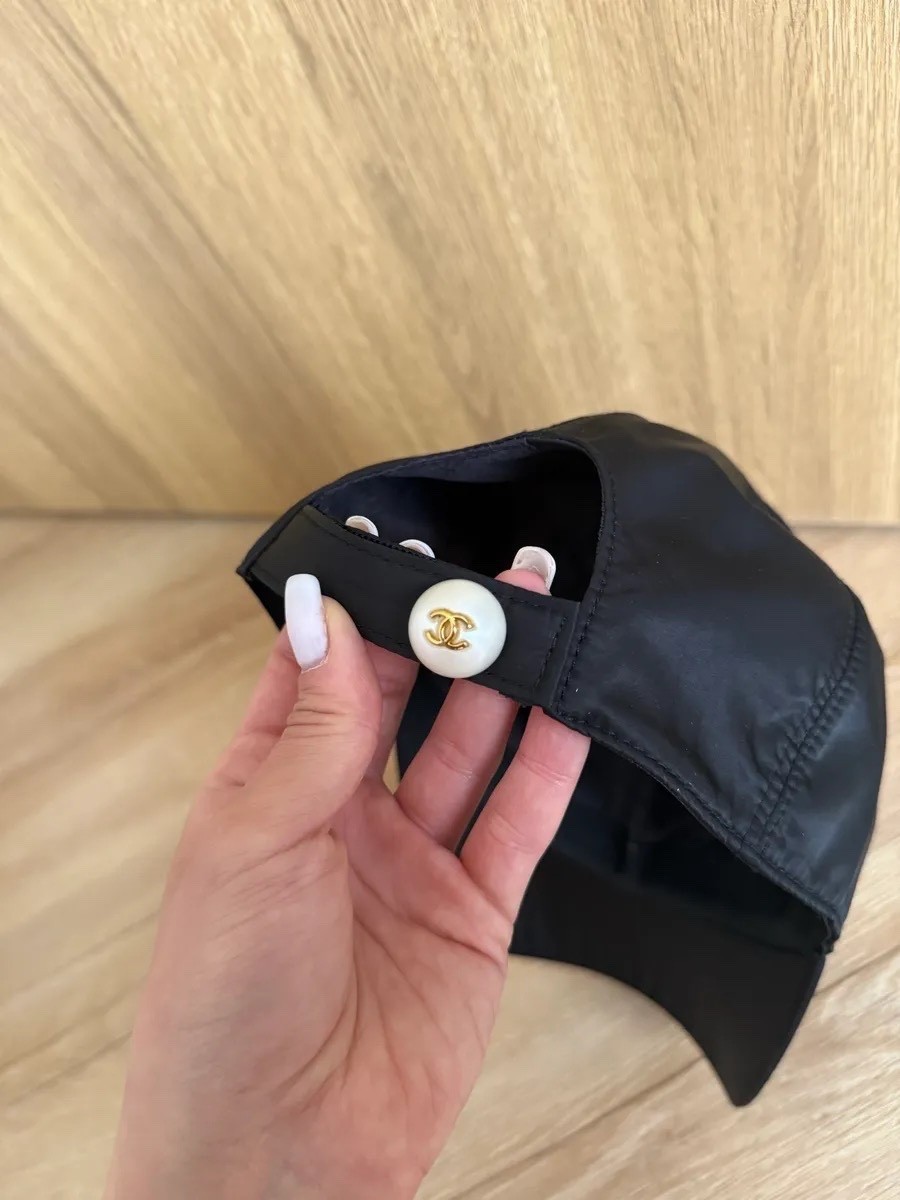 CHANEL 25P CC Logo Baseball Cap Black NEW