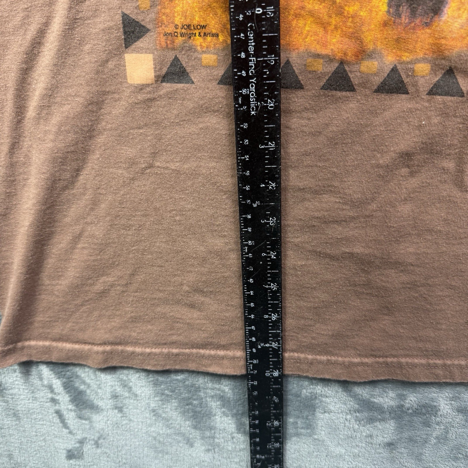 Jon Q Wright Artists Buffalo Bison Graphic T-Shirt Brown Native Art Size M