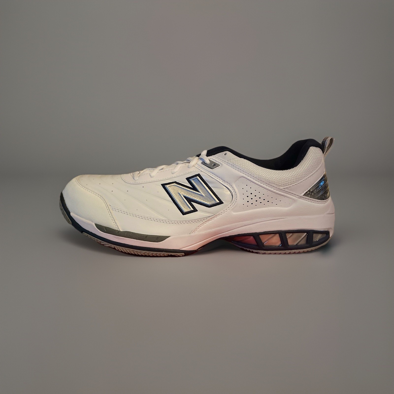 Size 14 – New Balance 806 White Mens