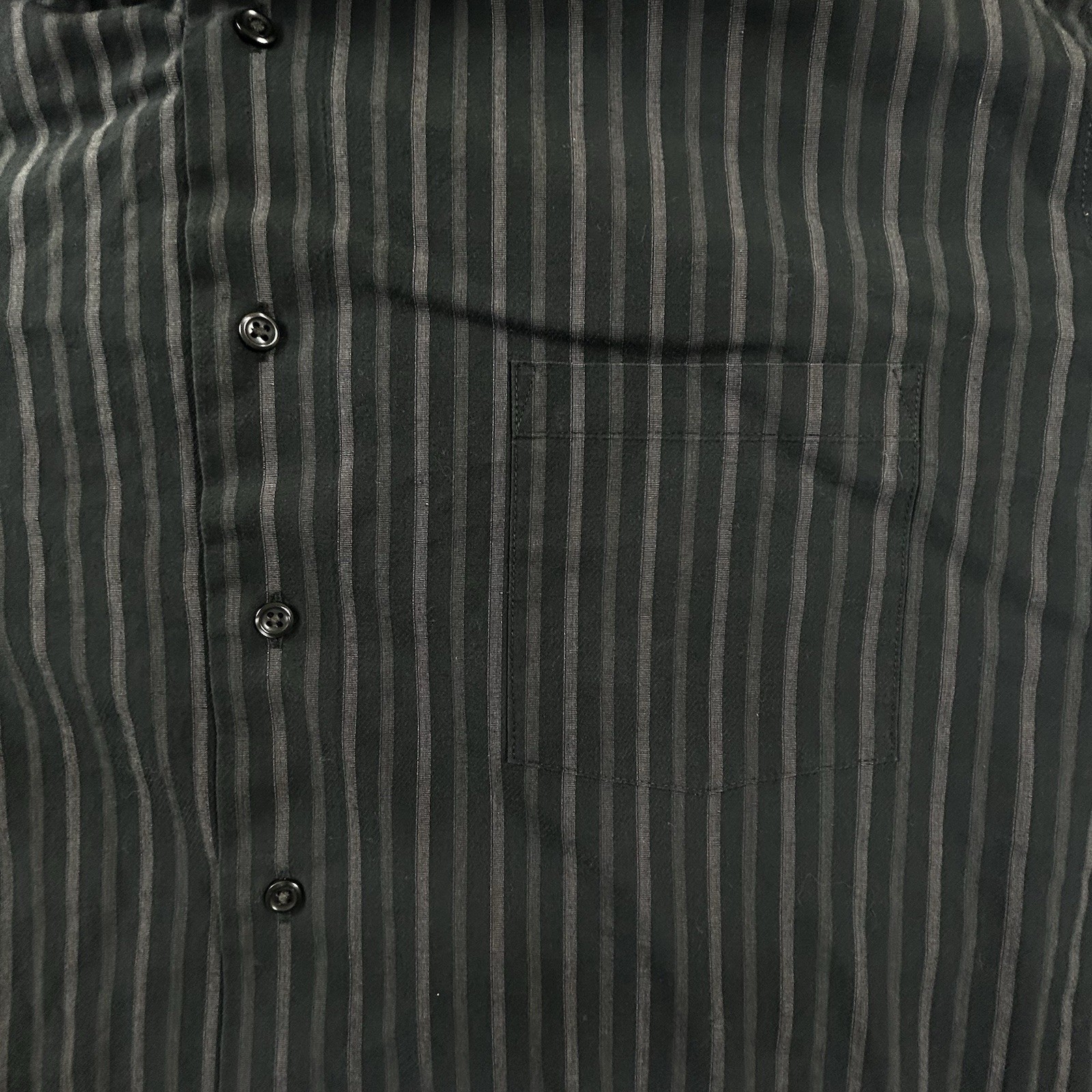Van Heusen Broadcloth Shirt Mens 17-17.5 32/33 Black Stripe Long Sleeve Button