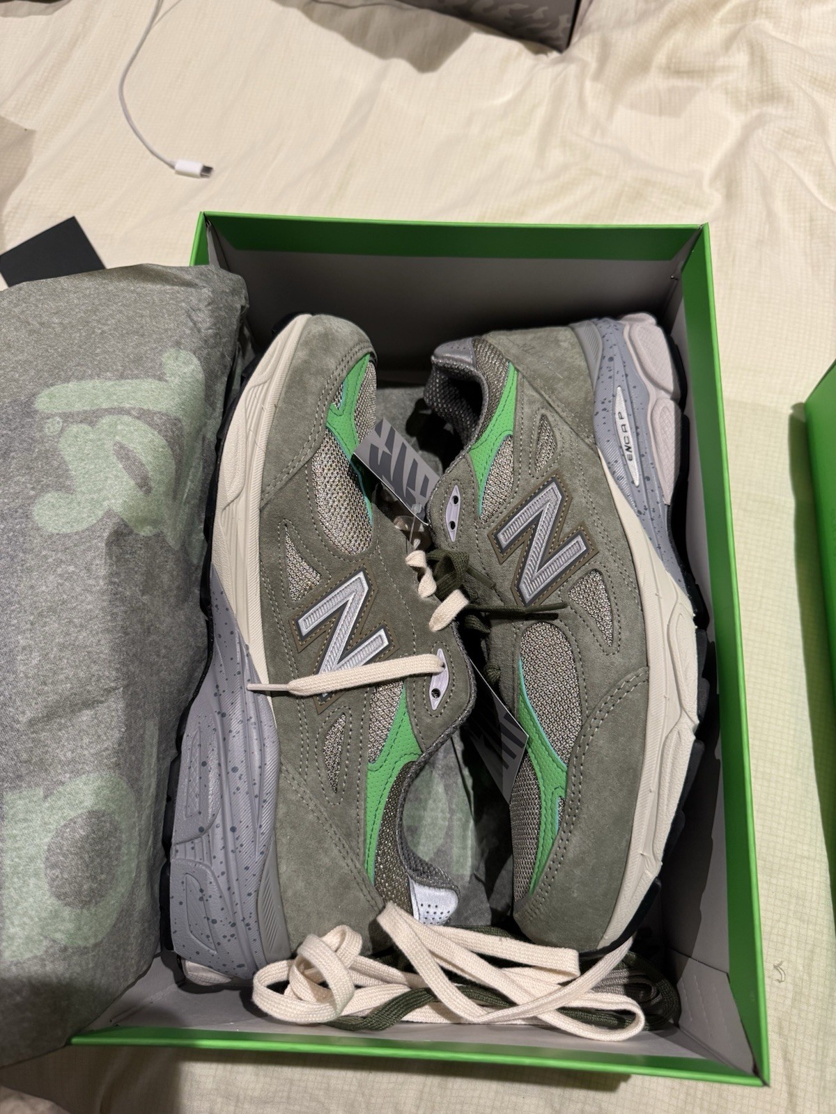 PATTA 990v3 ‘KEEP YOUR FAMILY CLOSE’