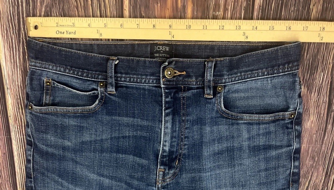 J CREW Jeans The Sutton Dark Wash Mens Size 32×30 (Measures 33×29)