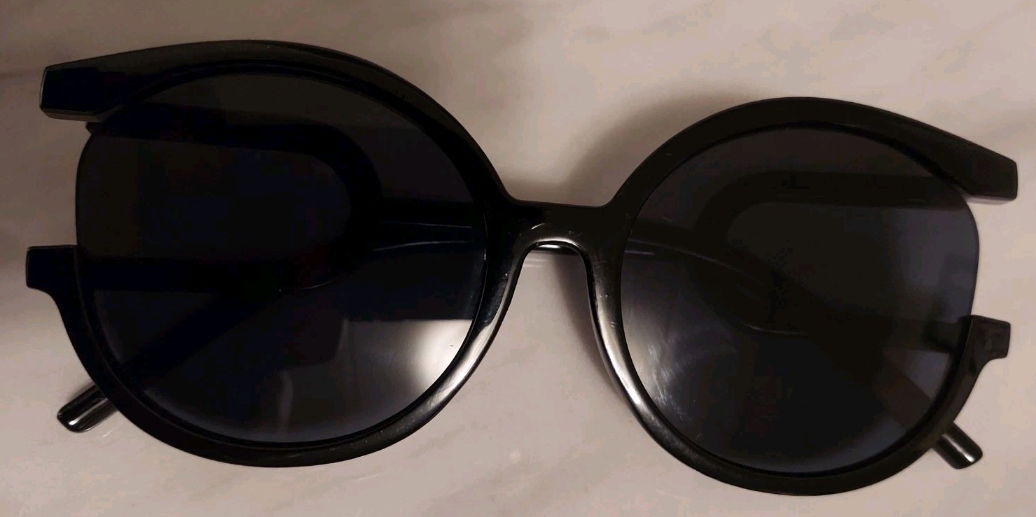 Super CUTE! Fashion Sunglasses 6 pairs (Great Mix!)