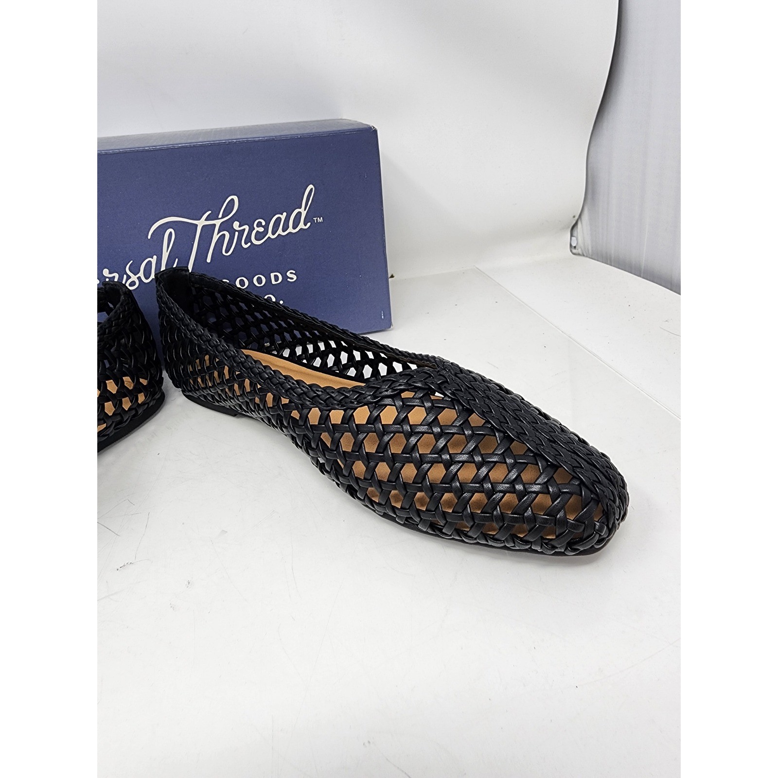 Universal Thread Gia Black Woven Ballet Flats Memory Foam Almond Toe Shoes 7.5
