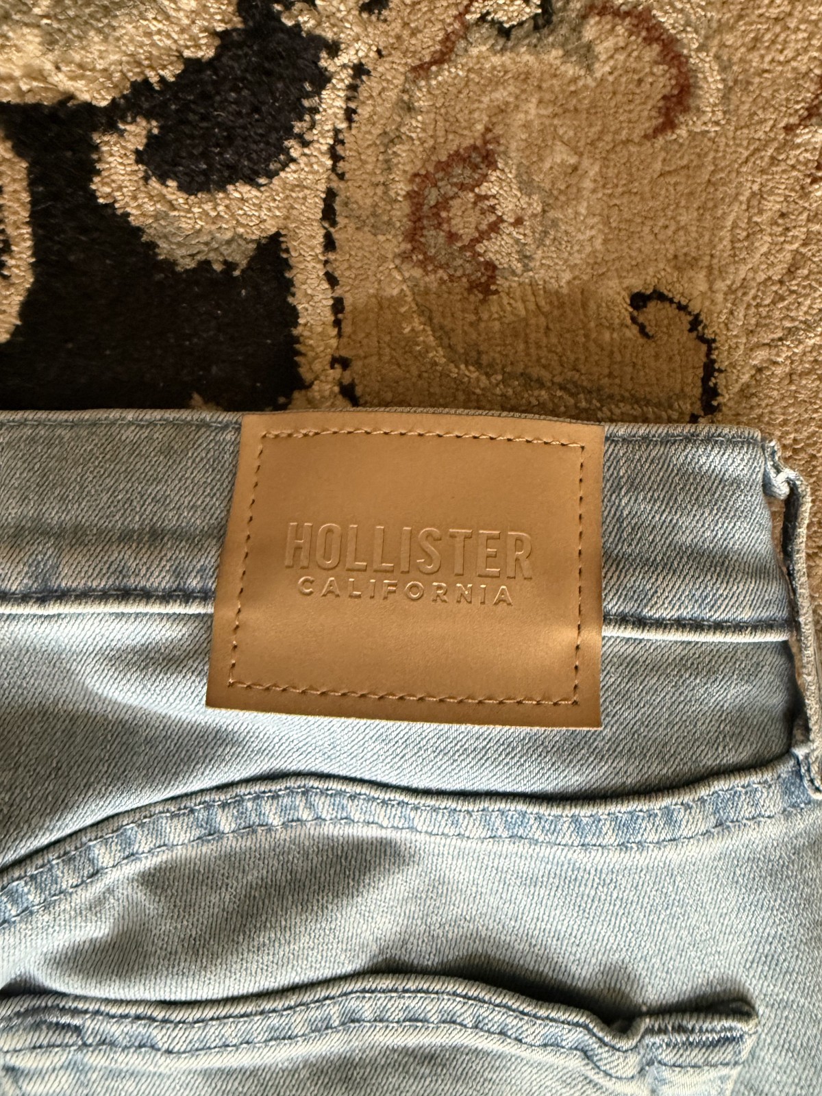 Hollister, Light Wash Slim Straight Jeans, BRIGHT LIGHT WASH, 29 X 32