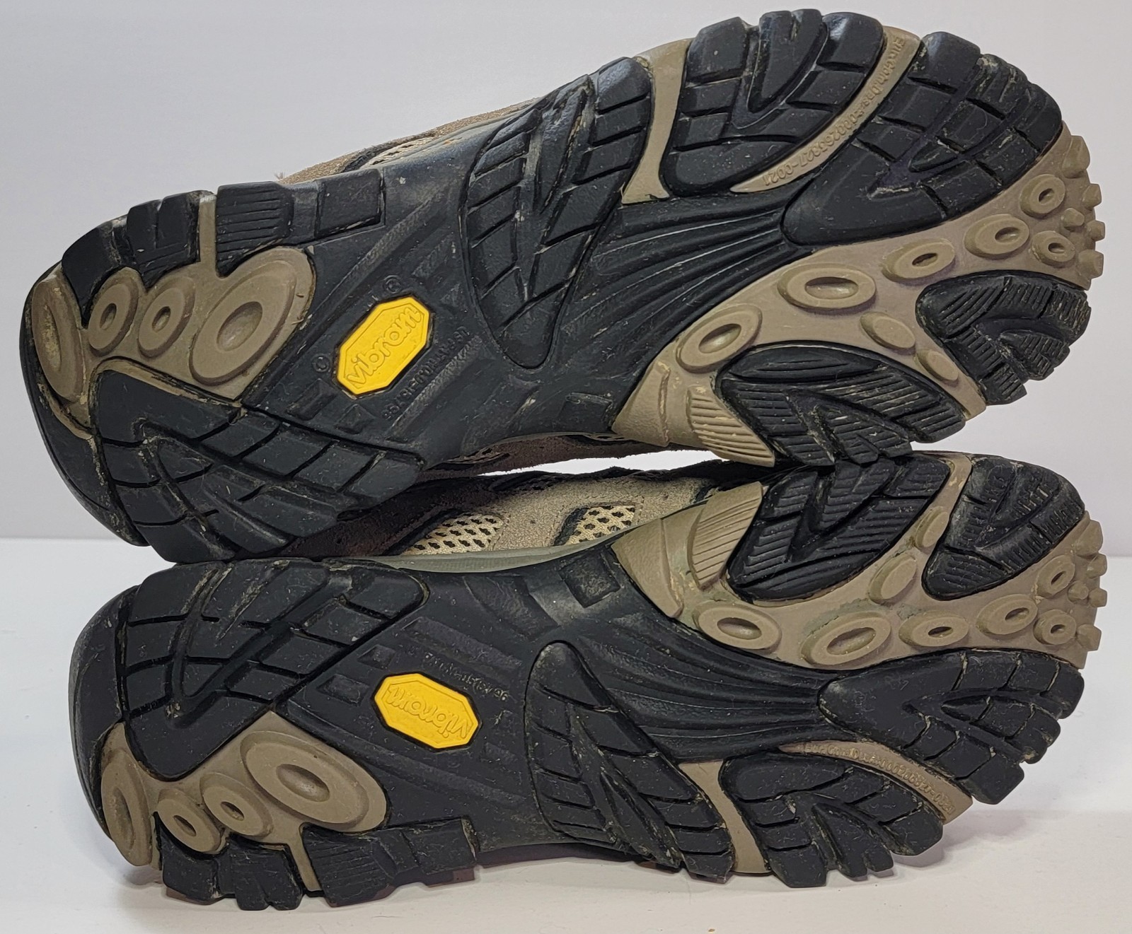 Merrell Moab Ventilator Low Hiking Shoes Mens 7 Walnut Suede Trail Vibram J86595