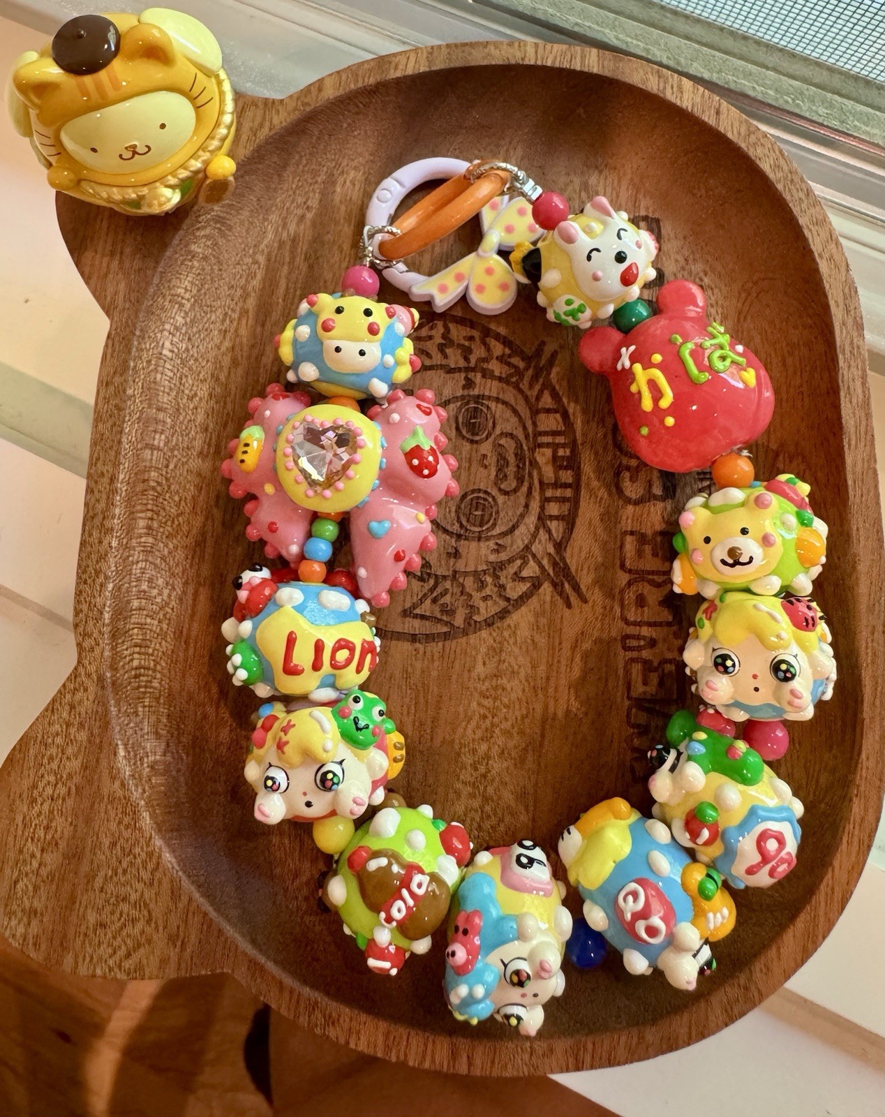Qoqo Keychain/Bag Chain Hand Painted Showa Style