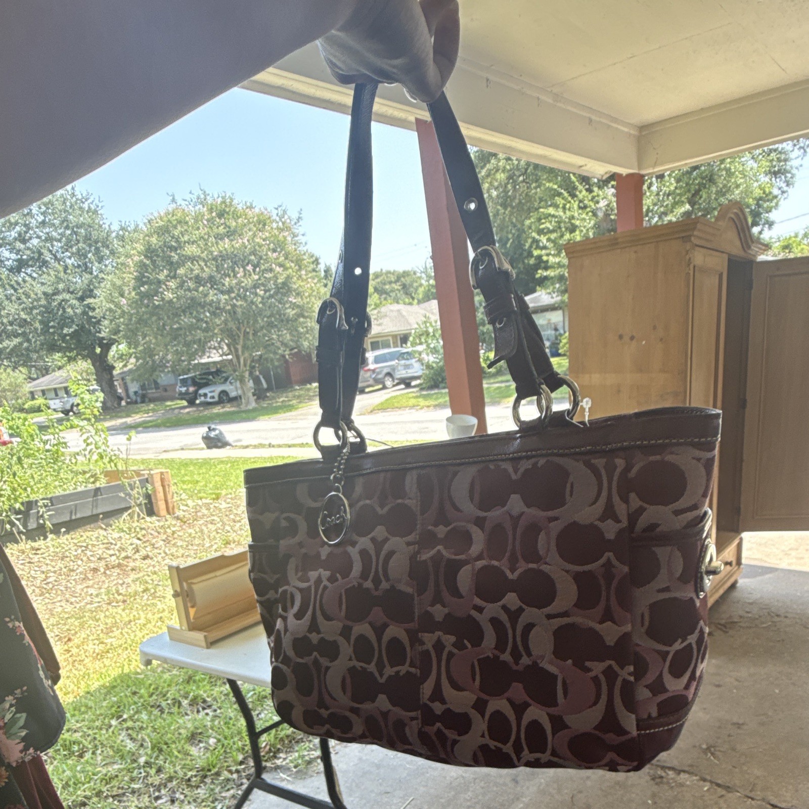 Coach Brown Signature Logo Large Zip Tote Shoulder Bag Lined Inner Pockets