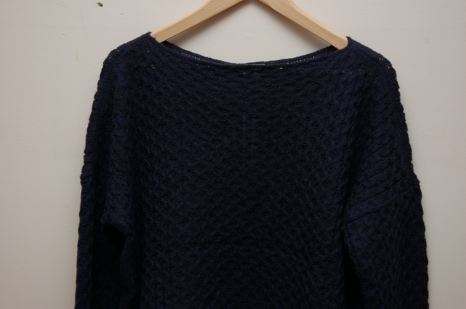 W527 NWT VINCE MINI CABLE TAIL WOMEN SWEATER SIZE L in NAVY $285