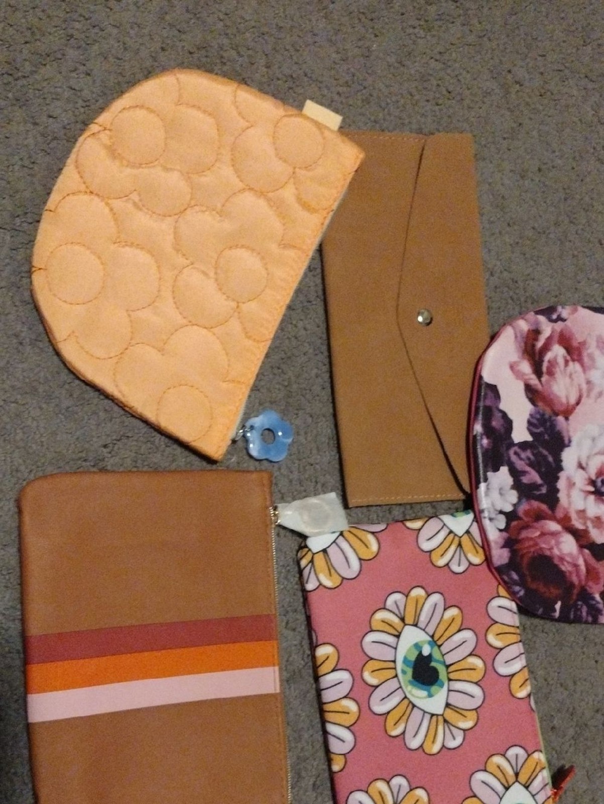 5 Assorted Cosmetic & Clutch Pouches – Peach, Tan, Pink, Floral Prints NEW