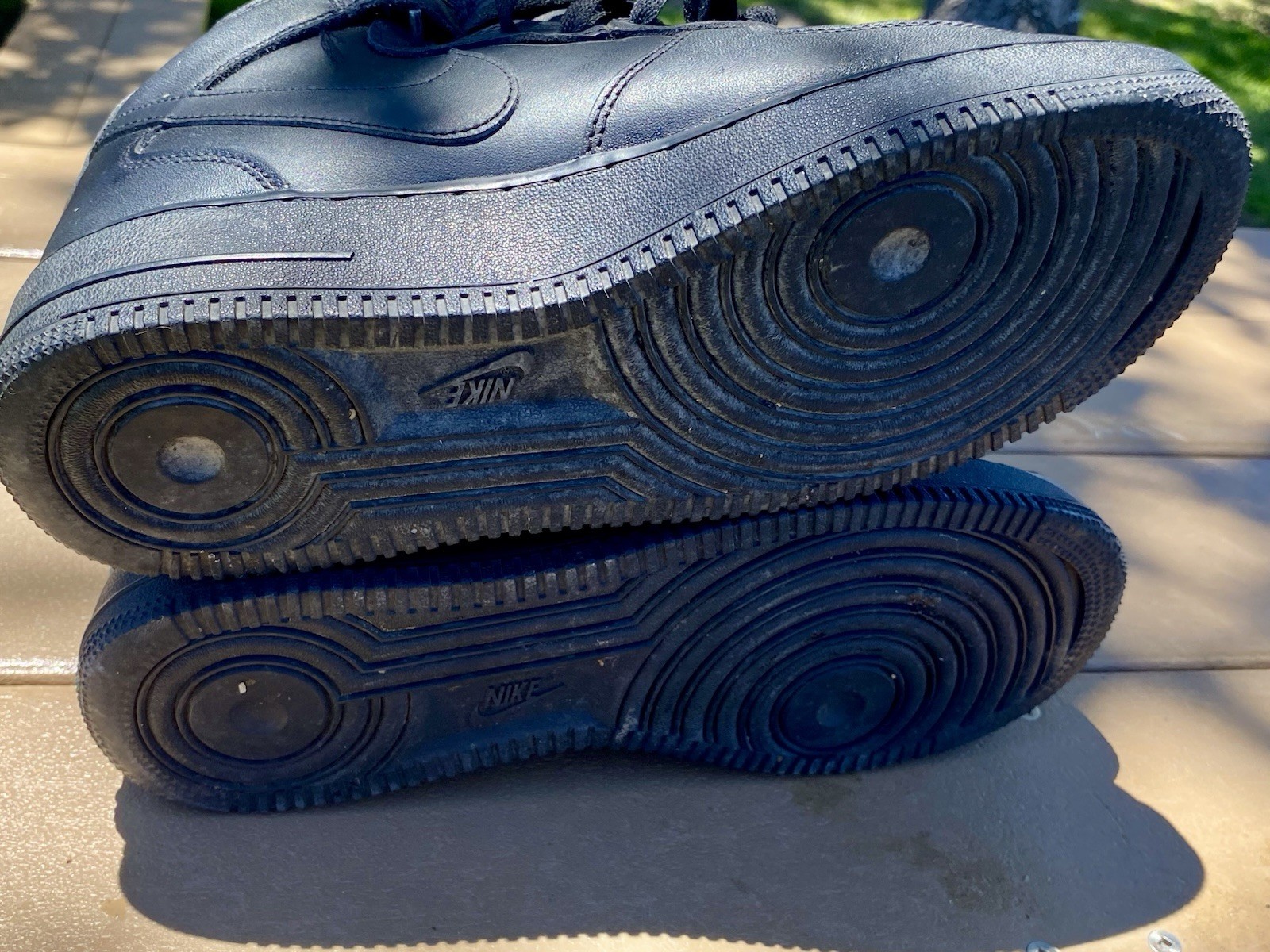 Air Force 1 Triple Black High 2007 Size 9.5 Mens