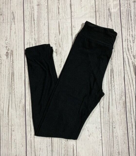One Size LuLaRoe OS leggings Solid Black NEW Buttery Soft NWT Free Shipping