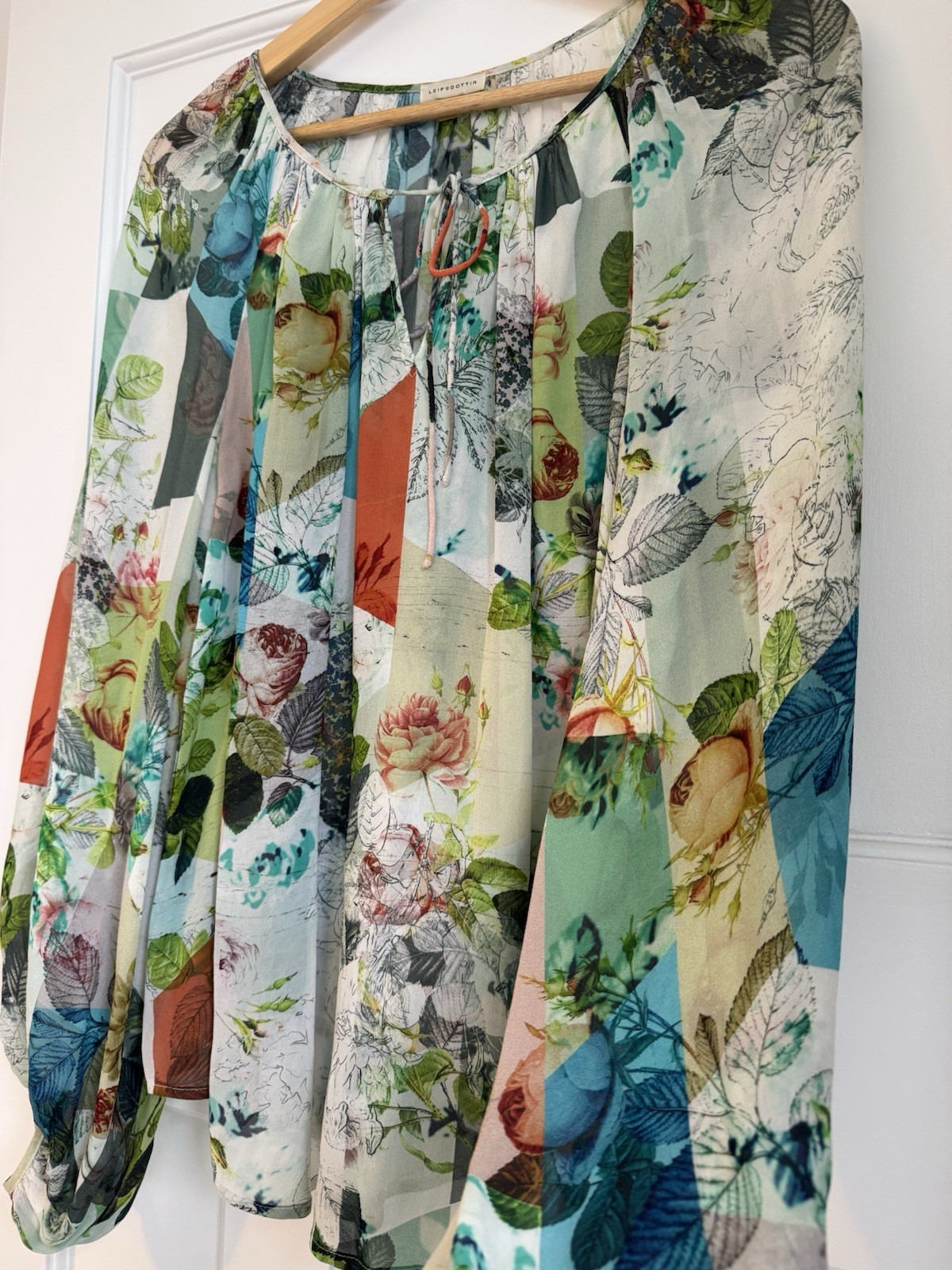 ANTHROPOLOGIE LEIFSDOTTIR Blouse UK8-10 100% Silk Floral Sketch Print Spring