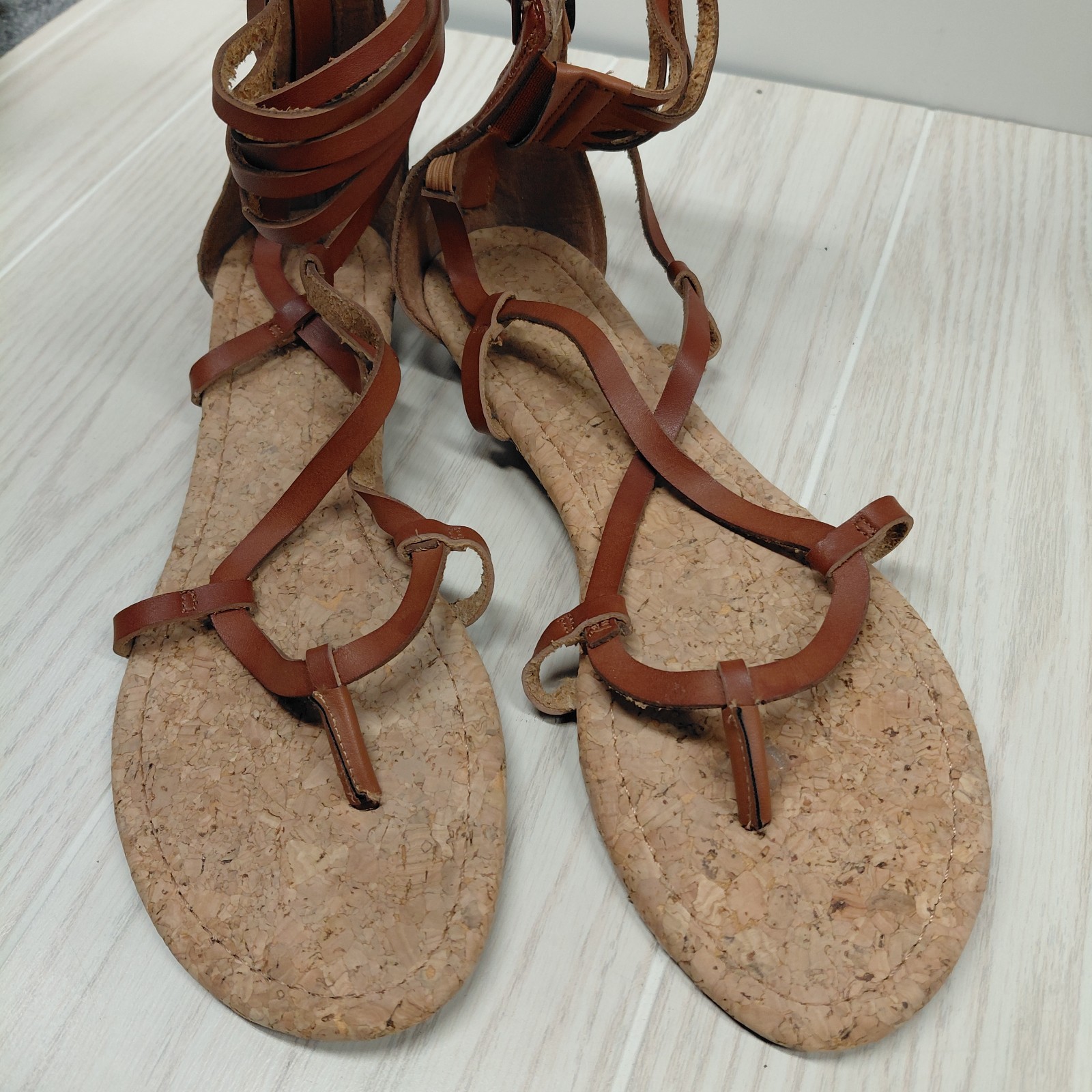 Rampage Women Leather Gladiator Ankle Strap Sandals Tan 9.5 Flat Sandal Festival