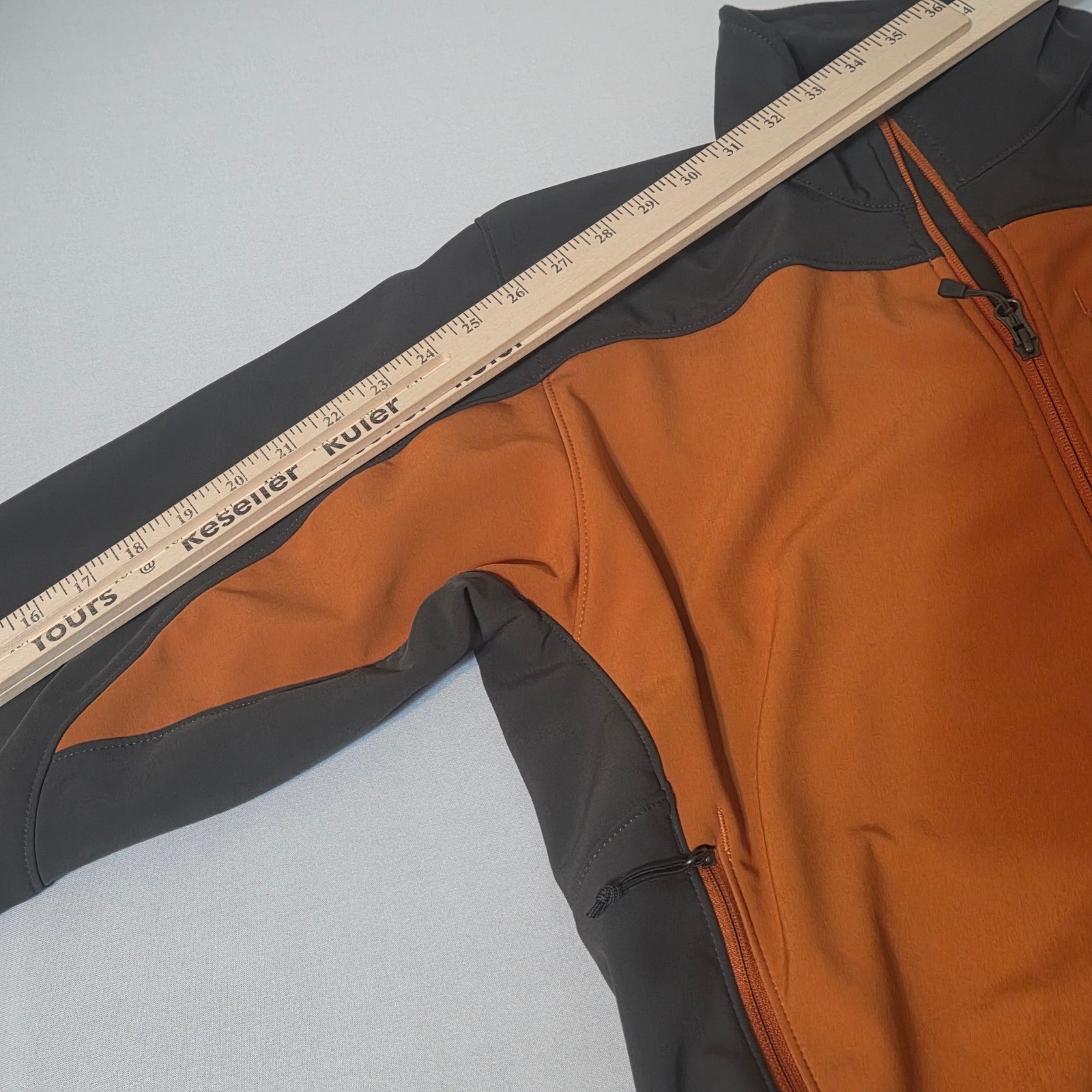 The North Face Apex Bionic Jacket Mens Large Orange Grey Softshell Windproof