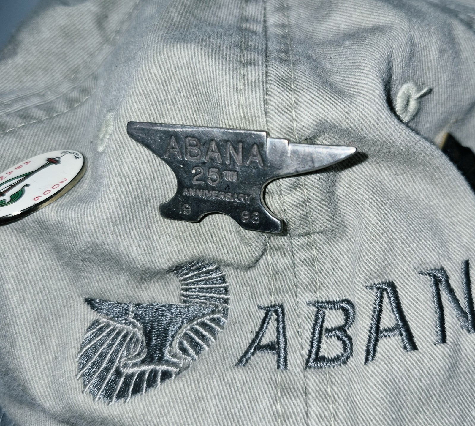 Vintage ABANA Blacksmith Hat Cap + 4 Collector Anvil Seattle Pins Rare 90s Art