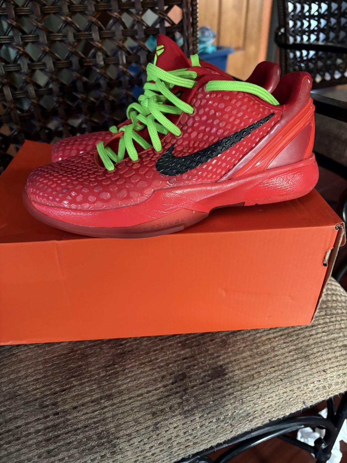 kobe 6 reverse grinches, red, US 4.5, used, good condition, with original box