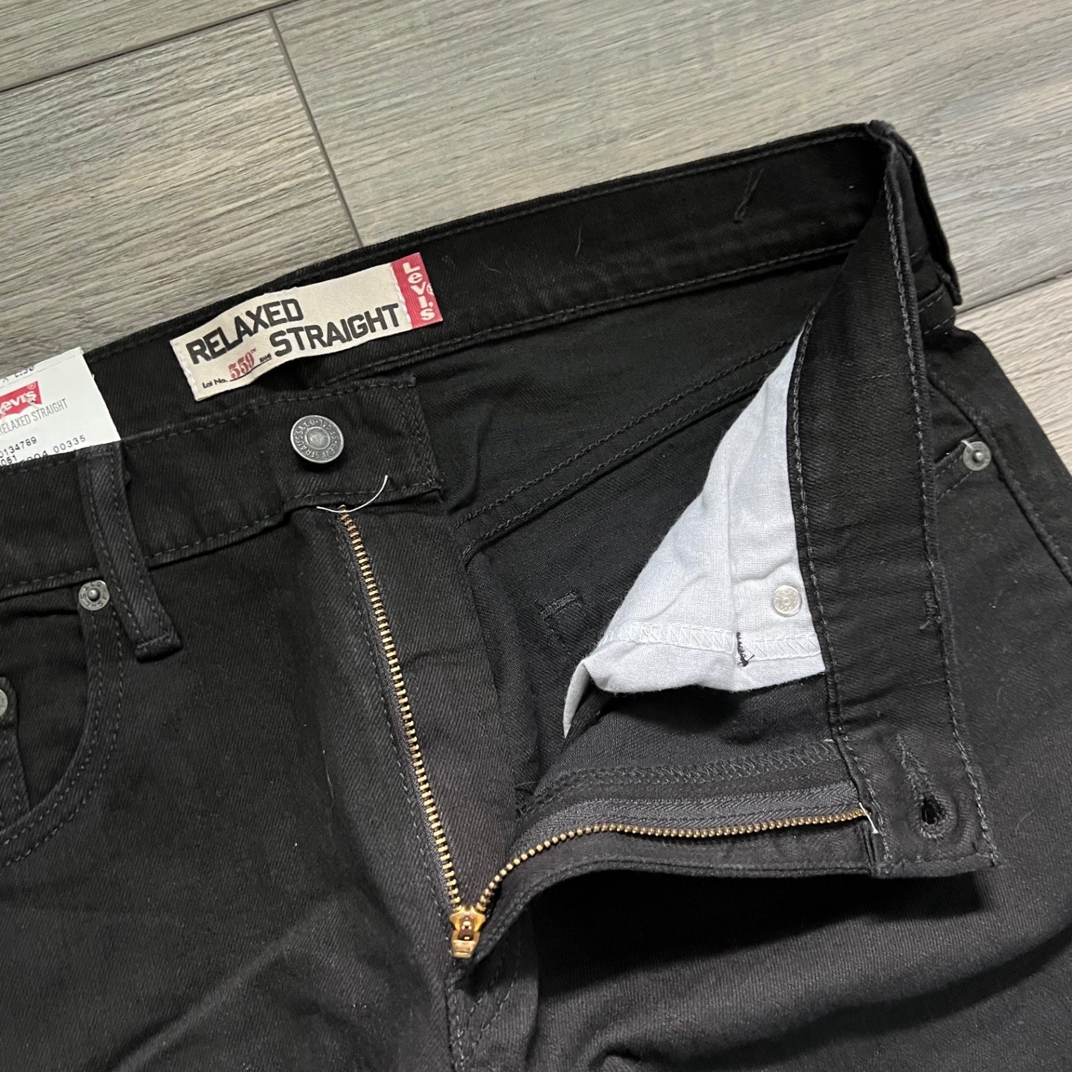Levi’s Men’s 33×30 559 Relaxed Straight Jeans Black Denim Y2K NEW NWT