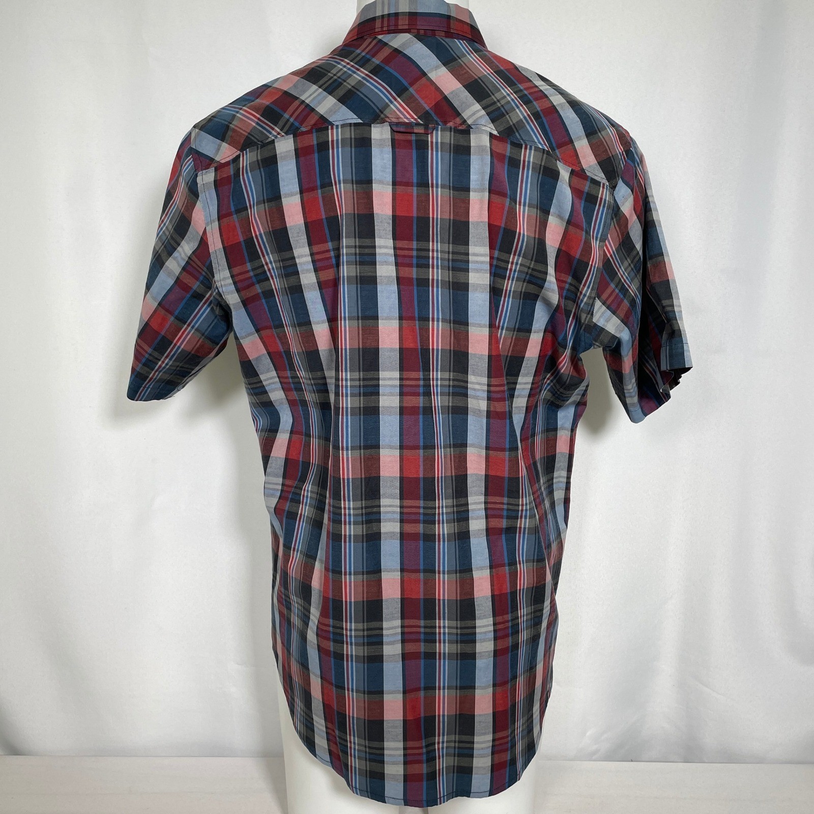 Billabong Reguar Fit Multicolor Plaid Long Sleeve Button Down Shirt Men’s LARGE