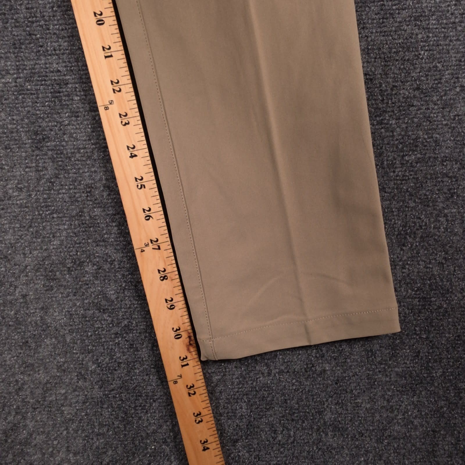 NWT Quince Performance Stretch Technical Dress Pants Mens 32×32 Sand Dune Golf