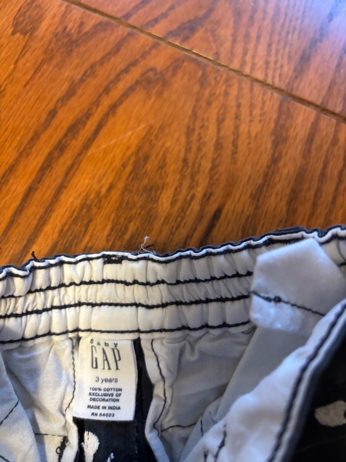 vtg gap boys 3 years 3T blue whale theme chino pants
