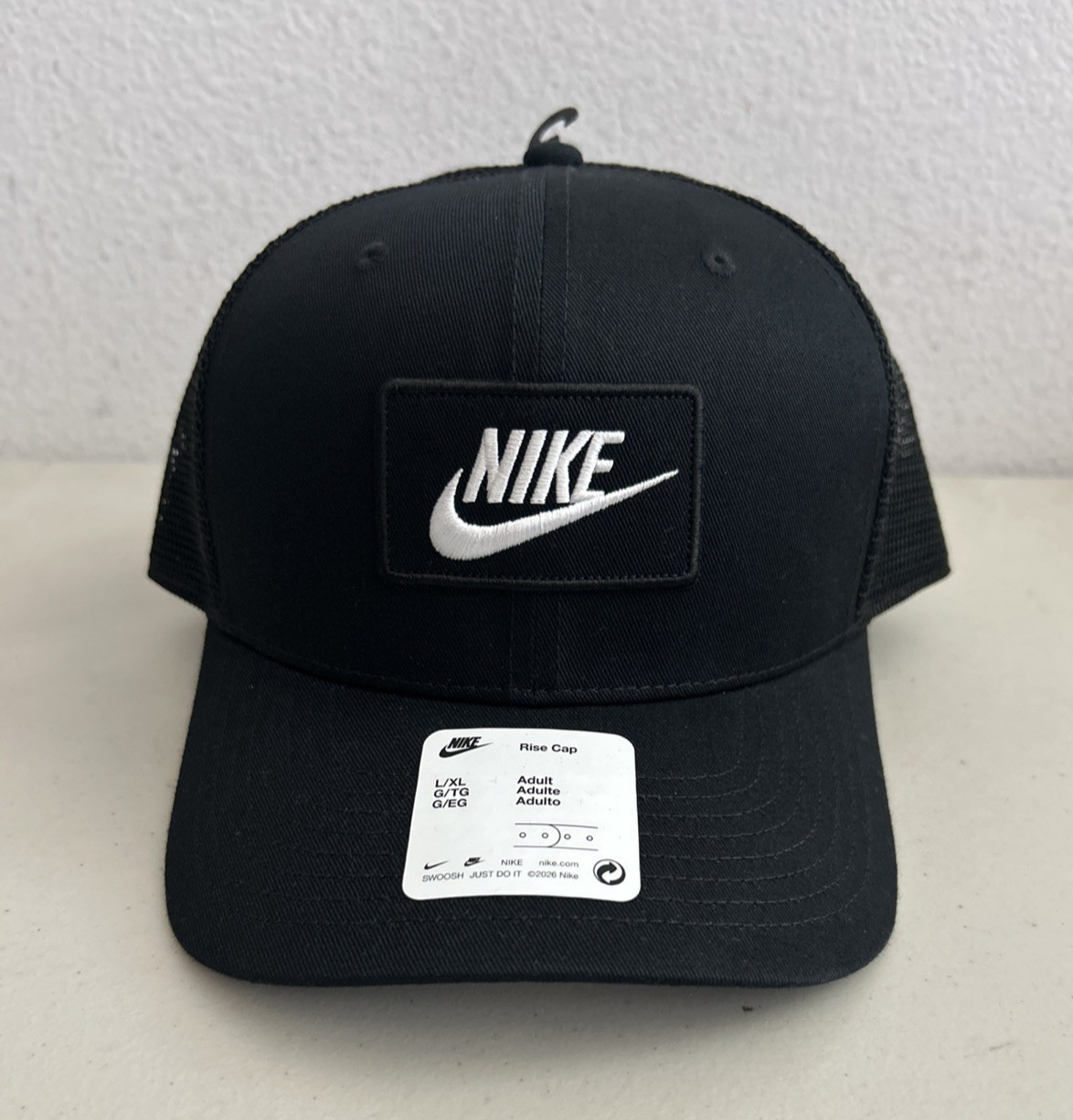 NIKE RISE CAP SNAPBACK TRUCKER HAT BLACK-WHITE FV5543-010 size S/M, M/L, L/XL