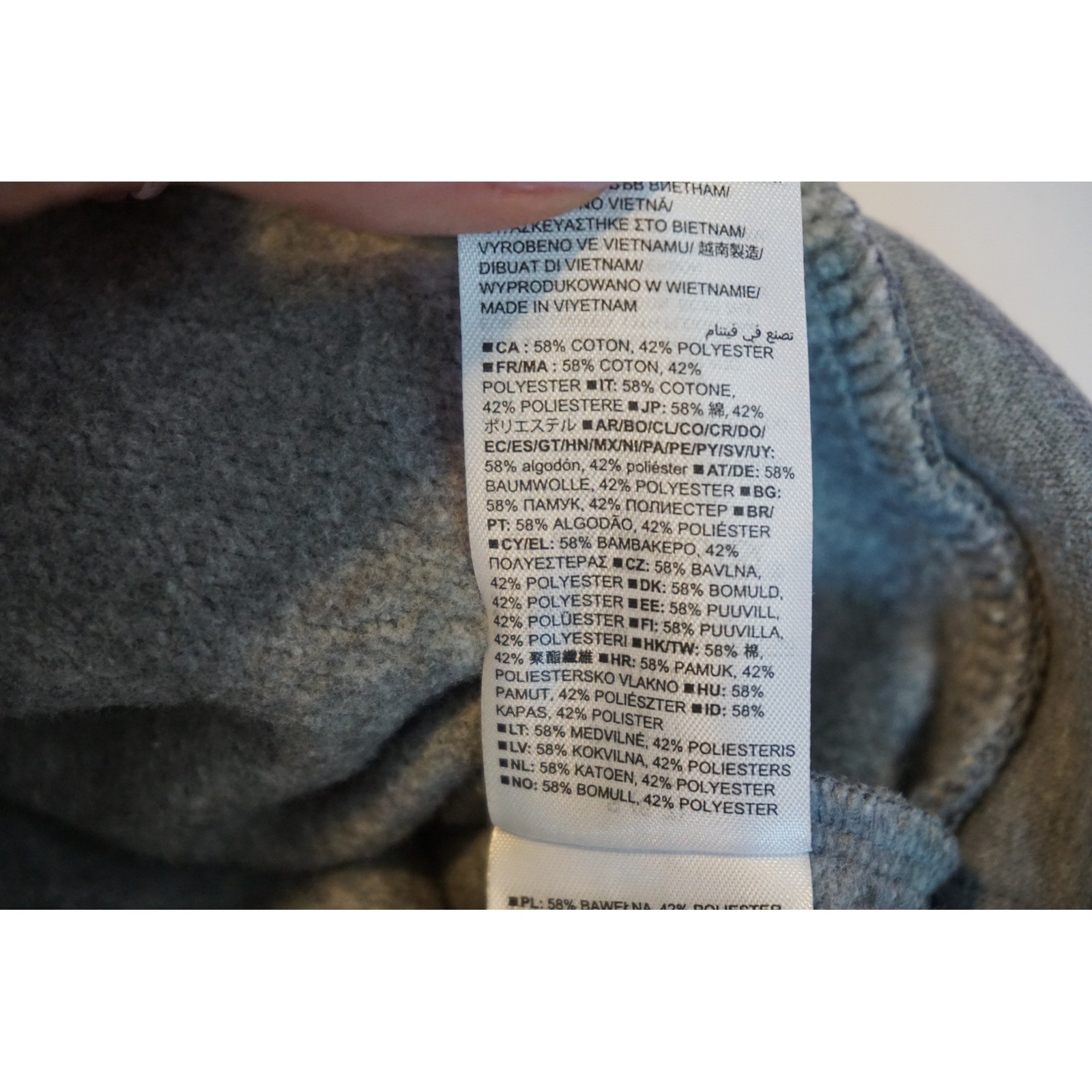 Gap Kids Bear Heart Logo Sweatshirt Gray Heather Crewneck Size S 6-7