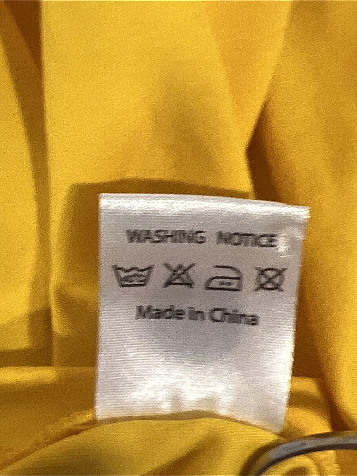 Misses “TEA Shirt” Size XL Yellow 95% Cotton 5% Spandex S/S Graphic T-Shirt